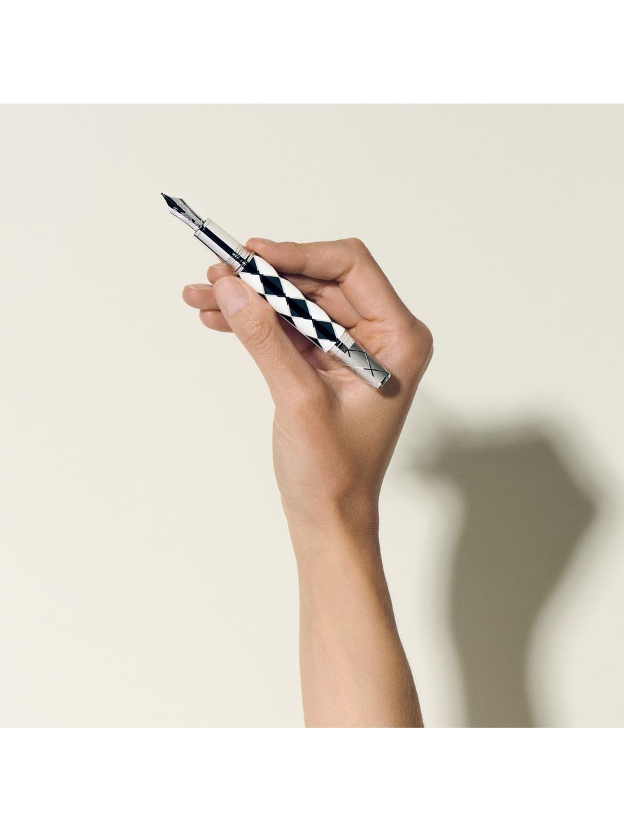 Caneta Tinteiro Great Characters Homage to Queen Edição Especial 1975 - M